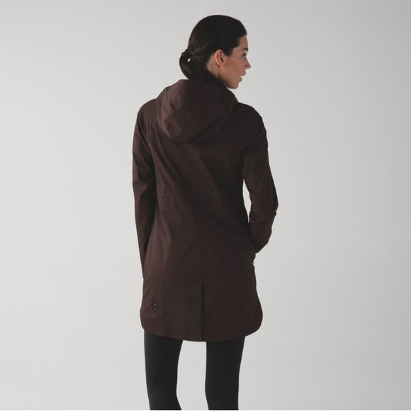 Lululemon Definitely Raining Jacket - 10 - Picture 2 of 12